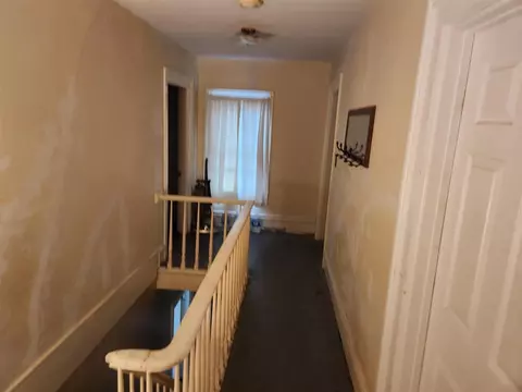 Entry Way - 9720 King, Spring Arbor, MI 49283 photo 4 of 5
