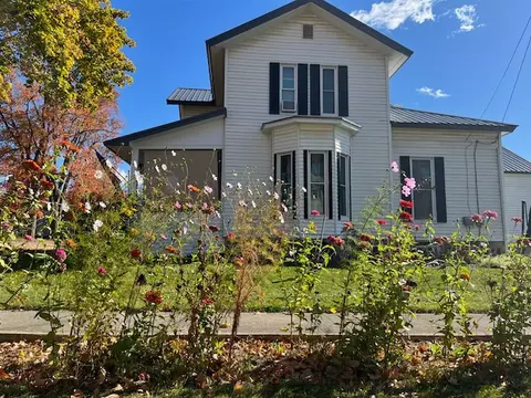 Exterior - 305 E Michigan, Reading, MI 49274 photo 7 of 8