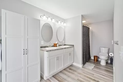Bath - 305 E Michigan, Reading, MI 49274 photo 1 of 4