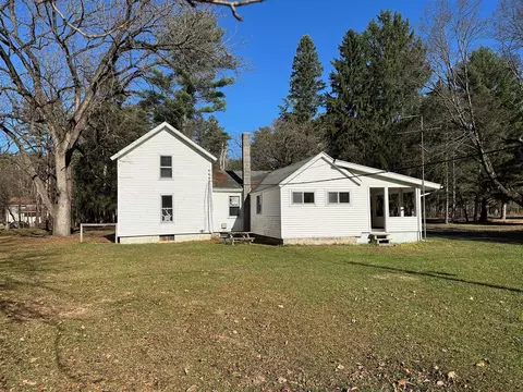18923 Almy, Howard City, MI 49329