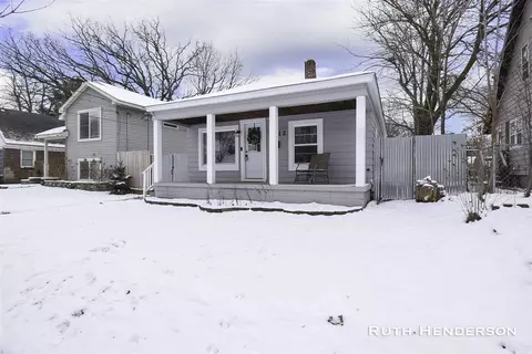 1012 Hazen, Grand Rapids, MI 49507