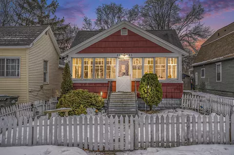 2125 Harrison, Muskegon, MI 49441