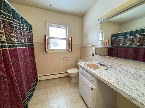 Bath - 320 Sprague, Coldwater, MI 49036 photo 2 of 2