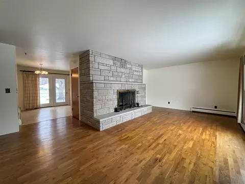 Living - 320 Sprague, Coldwater, MI 49036 photo 1 of 2
