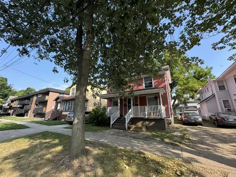808 W Walnut, Kalamazoo, MI 49007
