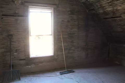 Bedroom - 1105 Pringle Ave, Jackson, MI 49203 photo 2 of 3