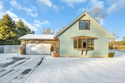 14207 Sunview, Holland, MI 49424