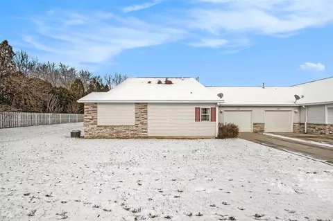 1461 Bowes, Lowell, MI 49331 photo 3