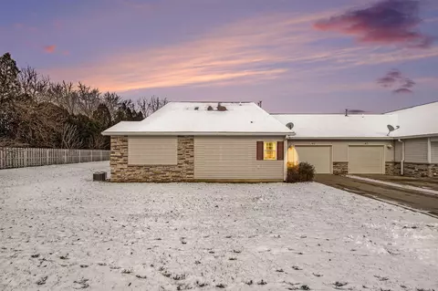 1461 Bowes, Lowell, MI 49331 photo 2