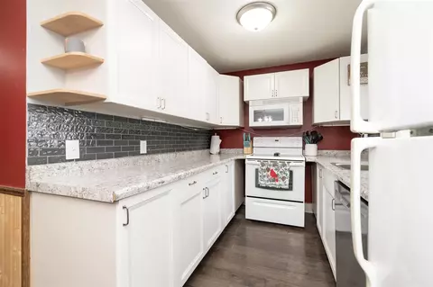 Kitchen - 134 Sheldon, Climax, MI 49034 photo 3 of 4