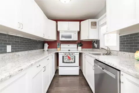 Kitchen - 134 Sheldon, Climax, MI 49034 photo 2 of 4