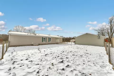 Exterior - 6143 E 88th, Newaygo, MI 49337 photo 4 of 9