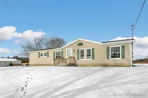 Exterior - 6143 E 88th, Newaygo, MI 49337 photo 2 of 9