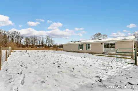 Exterior - 6143 E 88th, Newaygo, MI 49337 photo 5 of 9