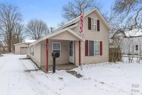 182 E 17th, Holland, MI 49423