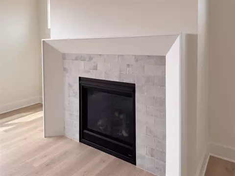 Living - 8273 Eagle Peak, Jenison, MI 49428 photo 2 of 4