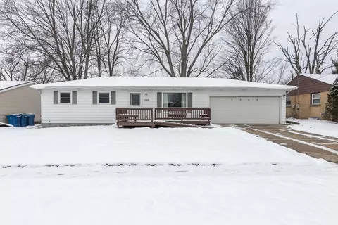 2309 Cumberland, Kalamazoo, MI 49006