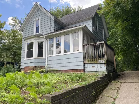955 Austin, Kalamazoo, MI 49008