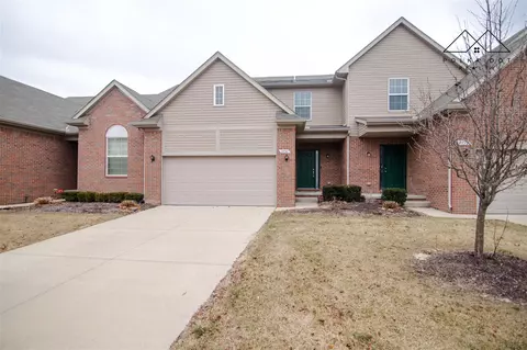 2731 Ambassador, Ypsilanti, MI 48198