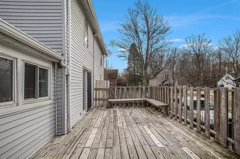 Exterior - 347 N Linden, Marshall, MI 49068 photo 3 of 3