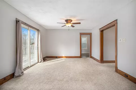 Living - 347 N Linden, Marshall, MI 49068 photo 2 of 3