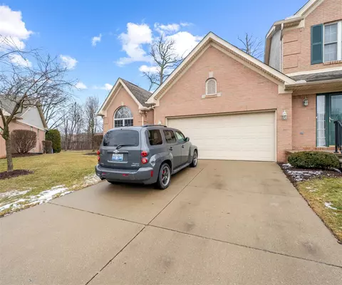 23678 W Lake Cir #42, Brownstown, MI 48183