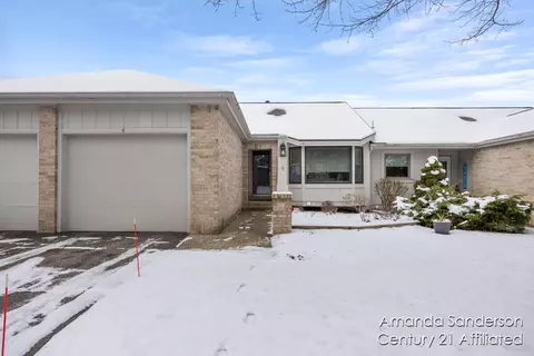 4 Skyline, Grand Rapids, MI 49504