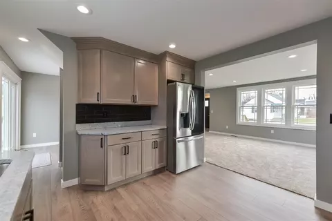 Kitchen - 219 Chippewa, Tecumseh, MI 49286 photo 2 of 3
