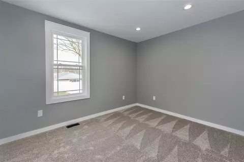 Bedroom - 219 Chippewa, Tecumseh, MI 49286 photo 4 of 9