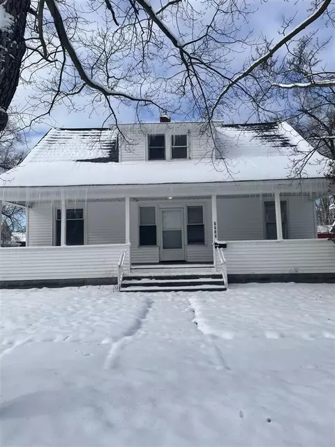 1733 6th, Muskegon, MI 49441