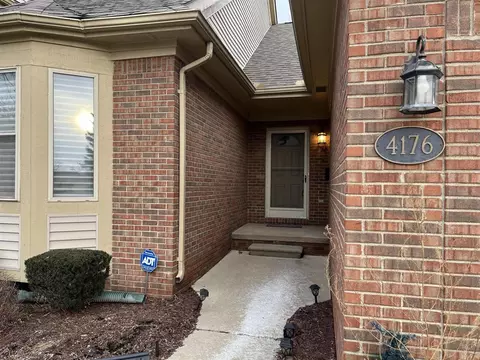 4176 April #33, Sterling Heights, MI 48310
