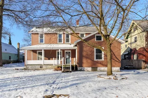 305 Orchard, Dowagiac, MI 49047