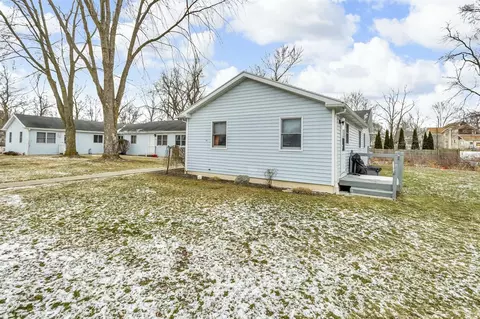 Exterior - 136 Irwin, Brooklyn, MI 49230 photo 3 of 7
