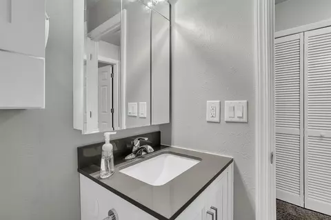 Bath - 136 Irwin, Brooklyn, MI 49230 photo 2 of 2