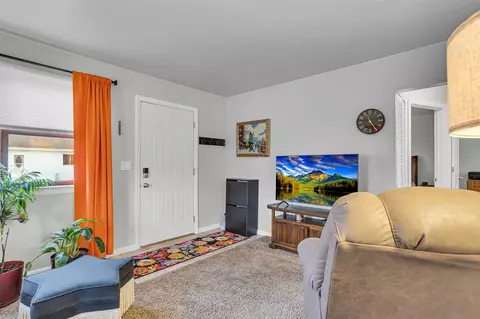 Entry Way - 136 Irwin, Brooklyn, MI 49230 photo 1 of 1
