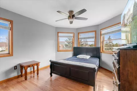 Bedroom - 6510 E Rdg, Brighton, MI 48116 photo 3 of 3