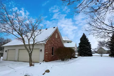 Exterior - 6510 E Rdg, Brighton, MI 48116 photo 10 of 12