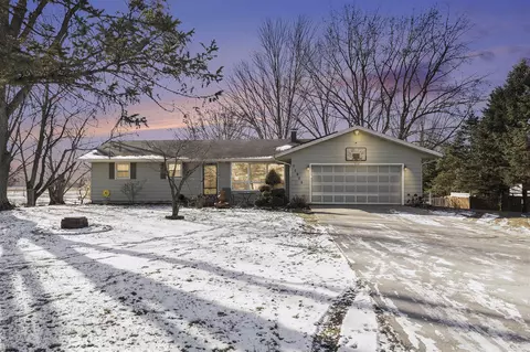 70928 Elkhart, Edwardsburg, MI 49112