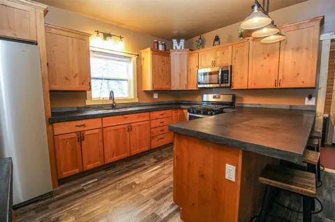 Kitchen - 64597 Youngs Pr, Constantine, MI 49042 photo 3 of 6