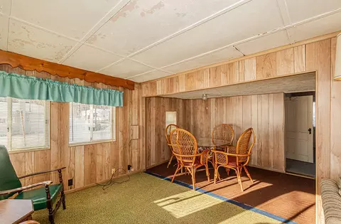 Dining - 241 E Rose, Coldwater, MI 49036 photo 1 of 4
