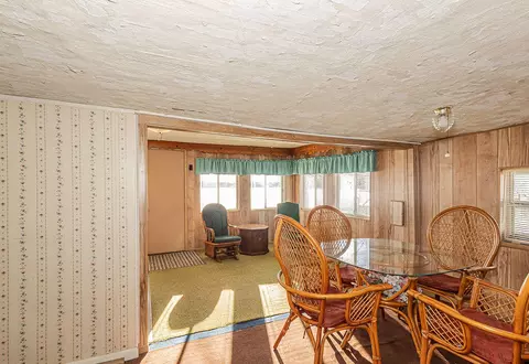 Dining - 241 E Rose, Coldwater, MI 49036 photo 4 of 4