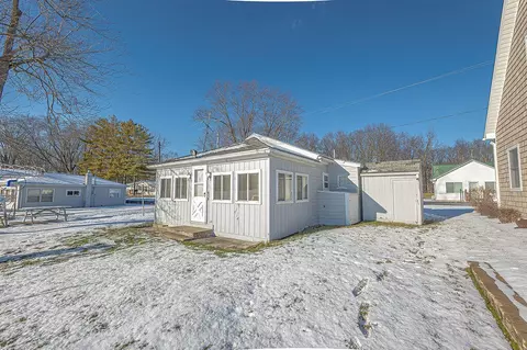 Exterior - 241 E Rose, Coldwater, MI 49036 photo 5 of 7
