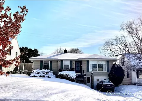 1050 Lockridge, Grand Rapids, MI 49505