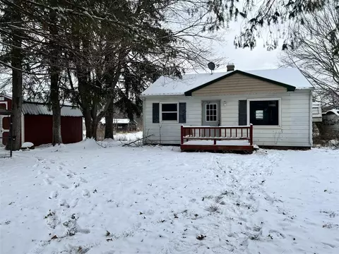 14601 Sharon Holw, Manchester, MI 48158