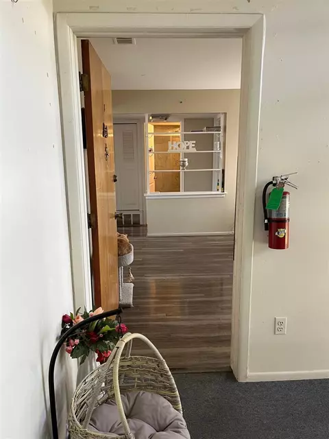 8250 Crestview #B7, Sterling Heights, MI 48312