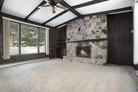 Living - 203 Circle, Marshall, MI 49068 photo 2 of 3