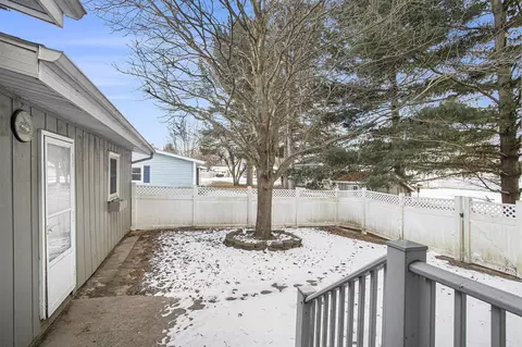 Exterior - 203 Circle, Marshall, MI 49068 photo 2 of 3
