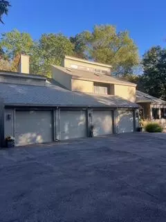 Exterior - 3525 Stonewall, Jackson, MI 49203 photo 23 of 37
