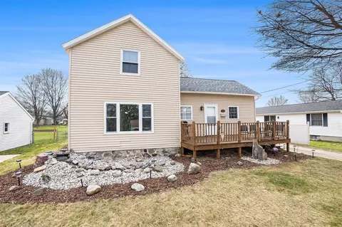 210 N Decker, Fremont, MI 49412