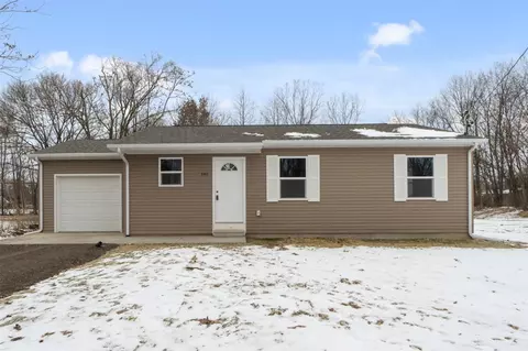 340 Lafayette, Michigan Center, MI 49254